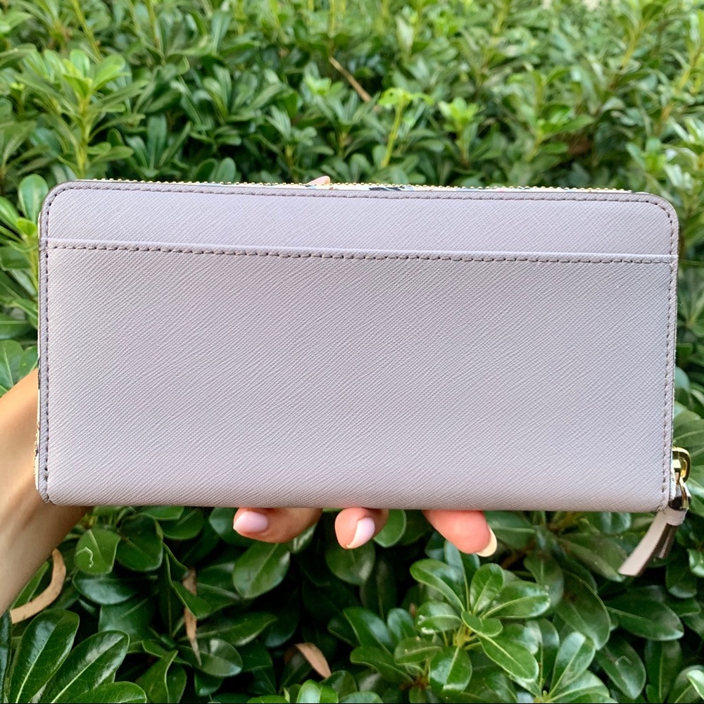 Kate Spade Cameron Large Continental Wallet - Picture 2 of 8